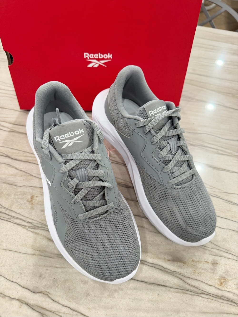 Reebok Energen Lux Kids Running Shoes Gray White Sneakers Size 4 Youth EU 35 NIB